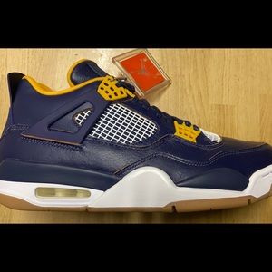 Air Jordan 4 Retro